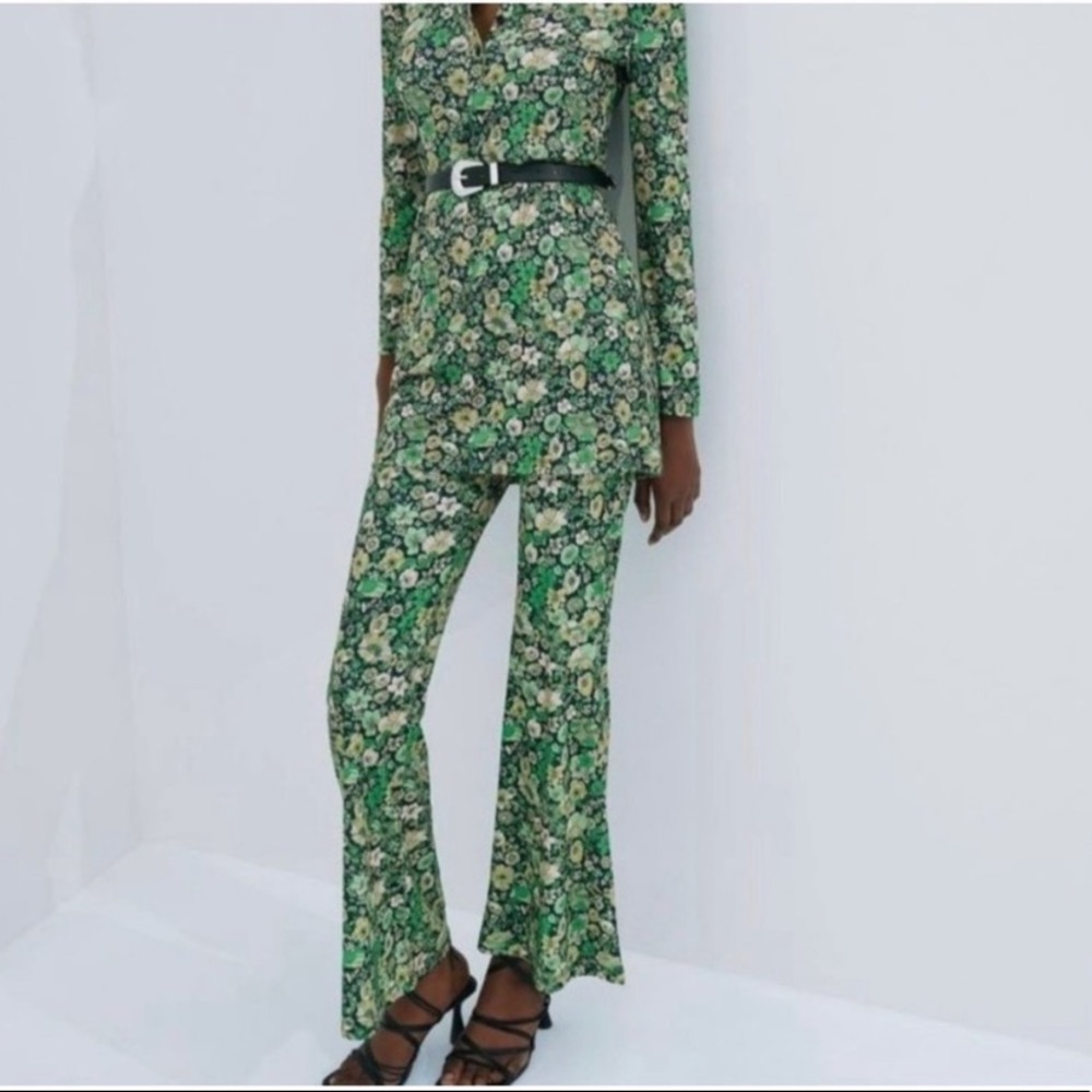 🌿 ZARA BOHO BLACK GREEN FLORAL HIGH WAIST LEGGINGS! - Picture 12 of 12